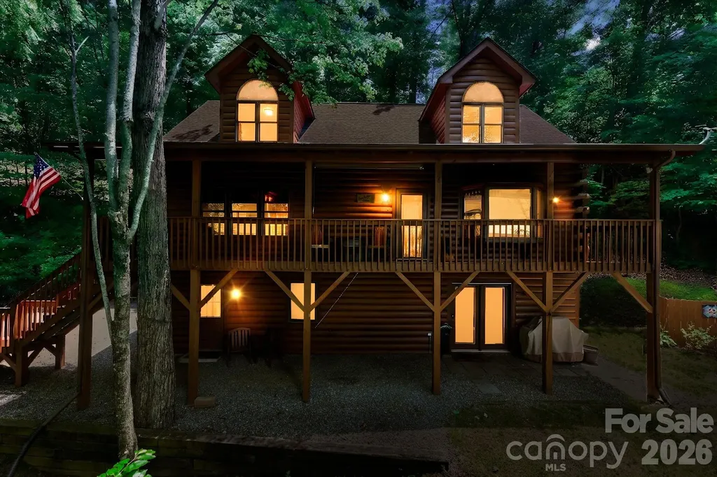 394 Hickory Drive Waynesville NC 28786