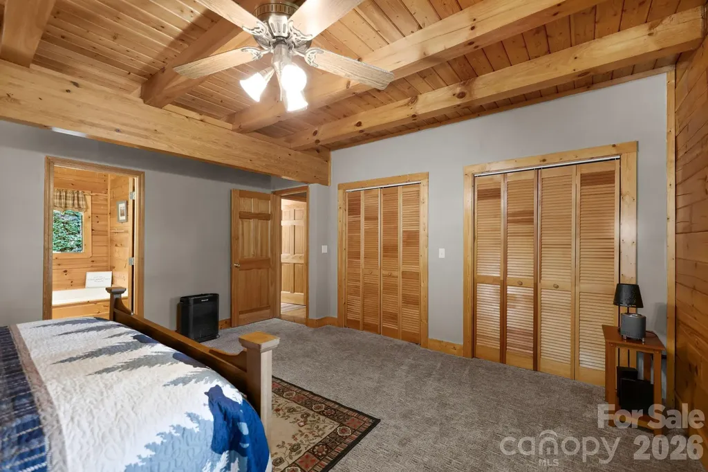394 Hickory Drive Waynesville NC 28786