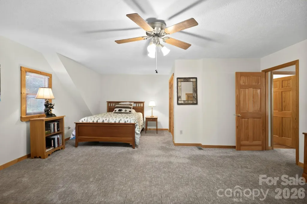 394 Hickory Drive Waynesville NC 28786