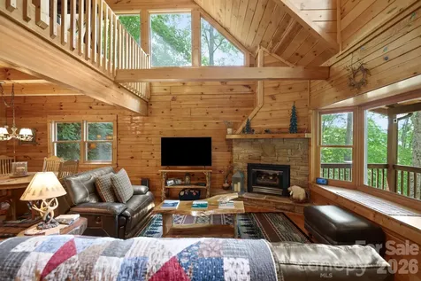 394 Hickory Drive Waynesville NC 28786