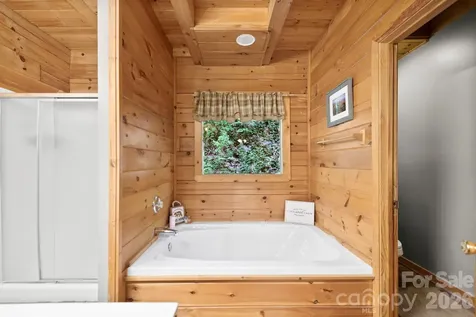 394 Hickory Drive Waynesville NC 28786