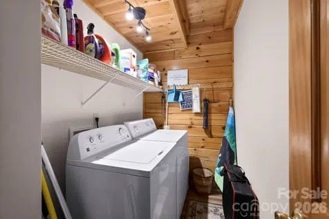 394 Hickory Drive Waynesville NC 28786