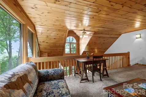 394 Hickory Drive Waynesville NC 28786