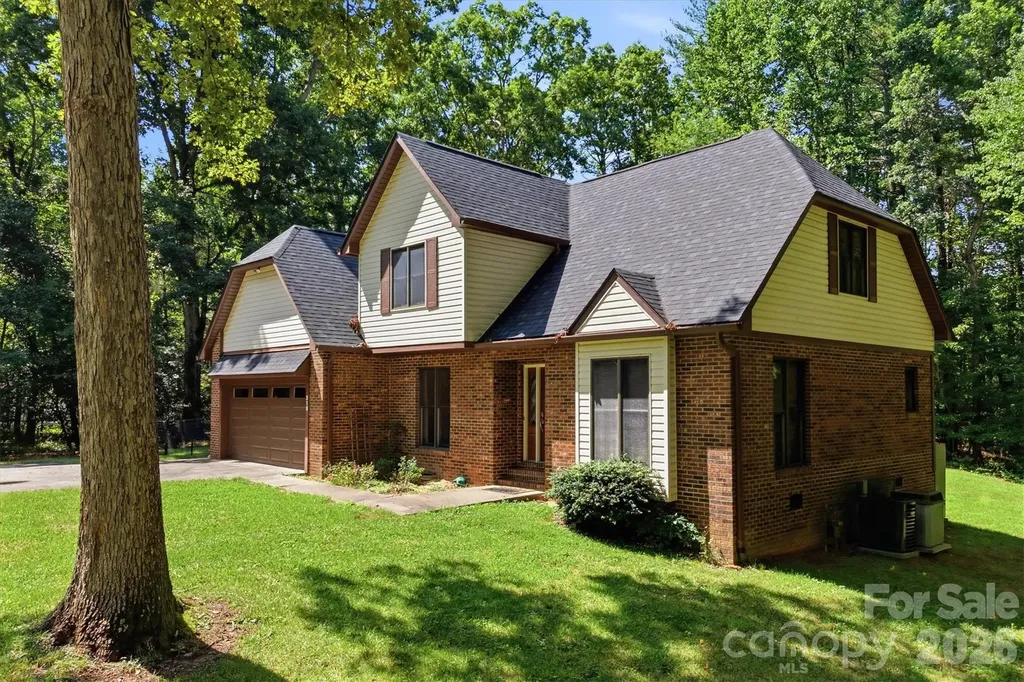 218 Westwood Drive Morganton NC 28655
