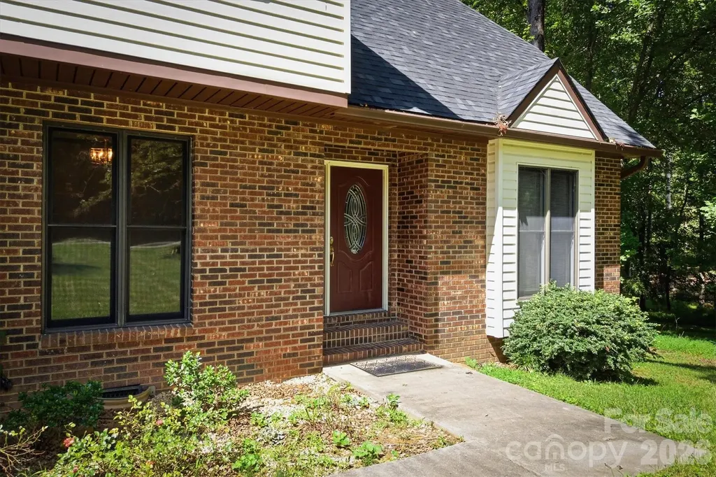 218 Westwood Drive Morganton NC 28655