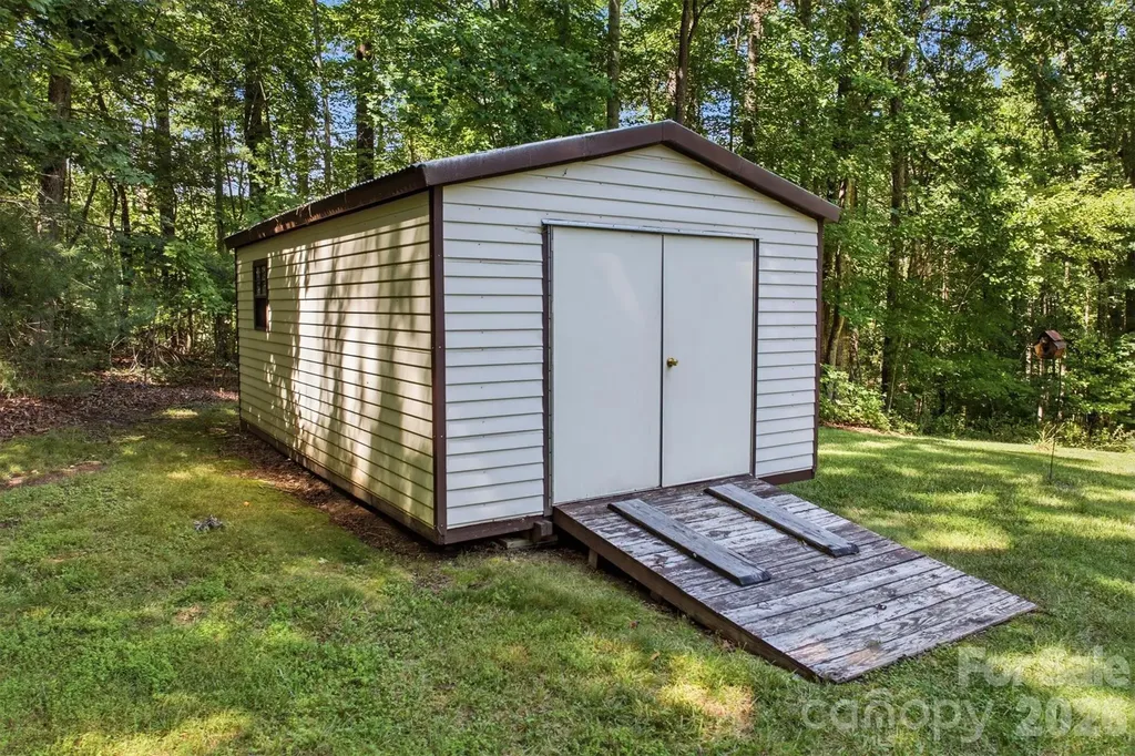 218 Westwood Drive Morganton NC 28655