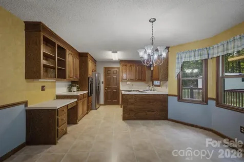 218 Westwood Drive Morganton NC 28655