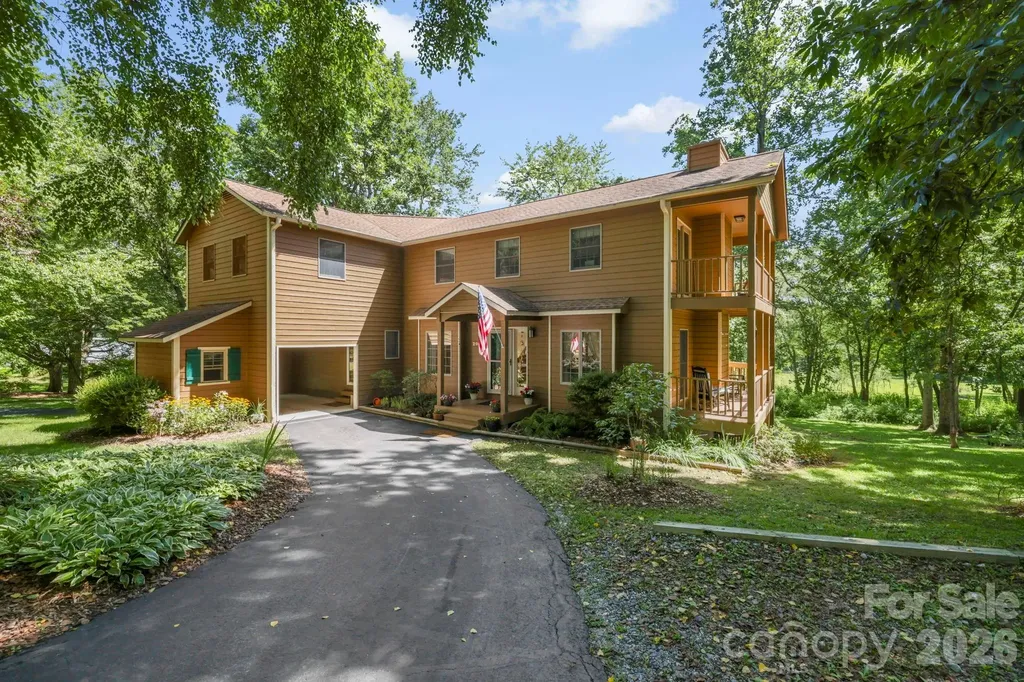 Hendersonville NC, 200 Newman Drive