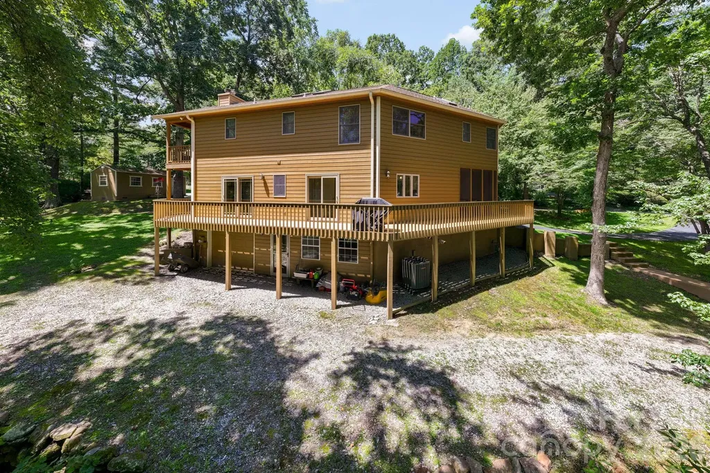 200 Newman Drive Hendersonville NC 28792