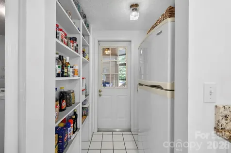 200 Newman Drive Hendersonville NC 28792