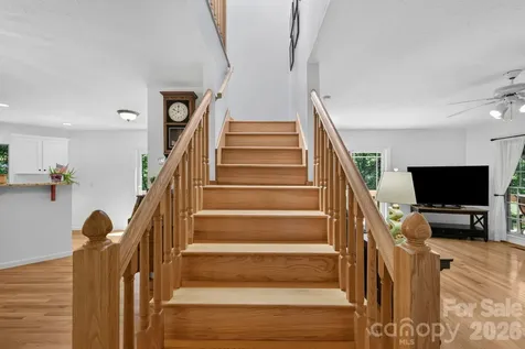 200 Newman Drive Hendersonville NC 28792