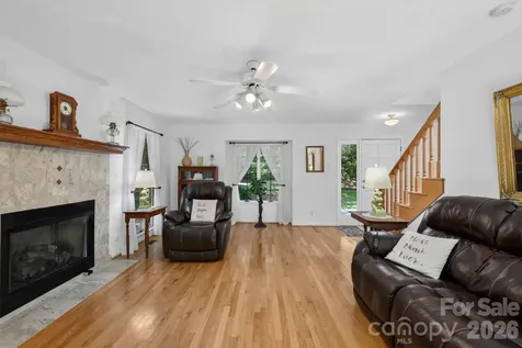 200 Newman Drive Hendersonville NC 28792