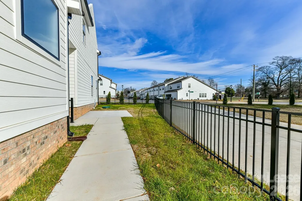 121 W F Street Kannapolis NC 28081