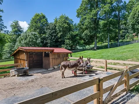 612 Brannon Forest Drive Waynesville NC 28785