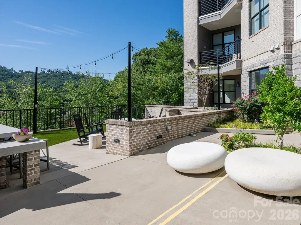 55 S Market Street Asheville NC 28801