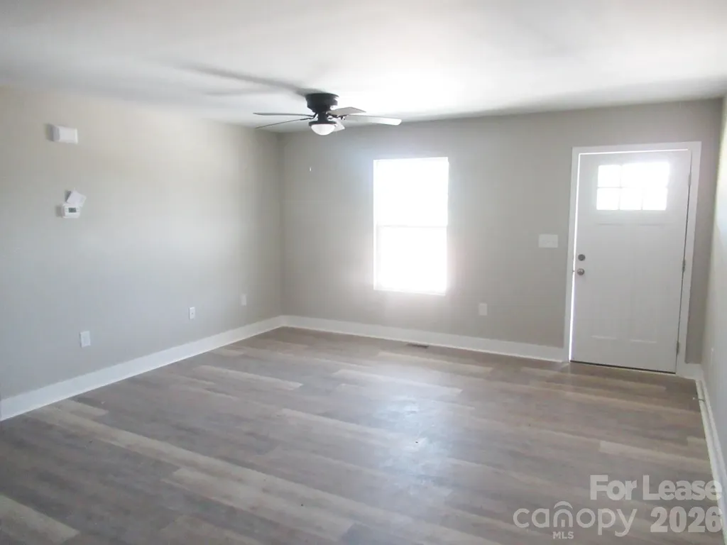 429 Northbrook Iii School Road Vale NC 28168