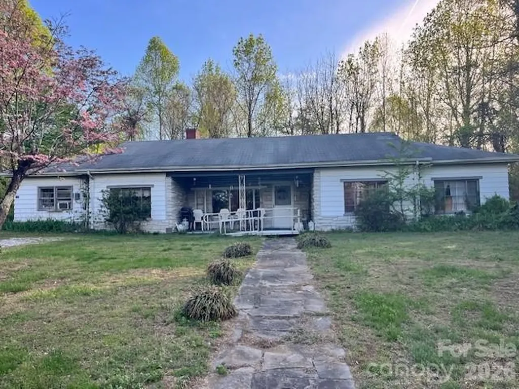 205 Whitson Road Marion NC 28752
