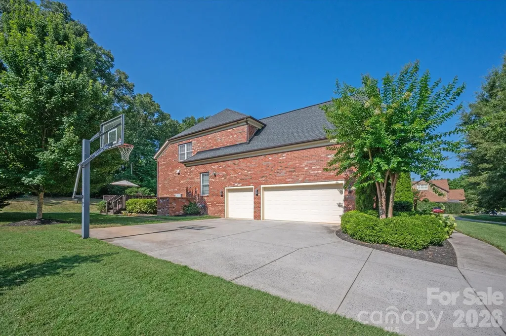 4008 Autumn Blossom Lane Waxhaw NC 28173