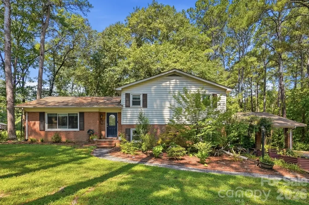 11060 Teresia Lane Midland NC 28107