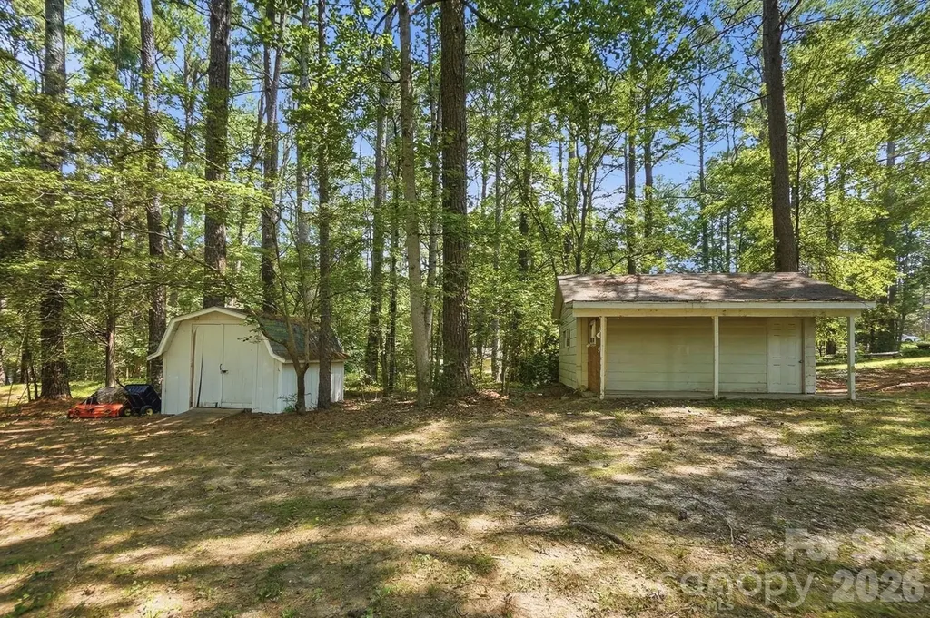 11060 Teresia Lane Midland NC 28107