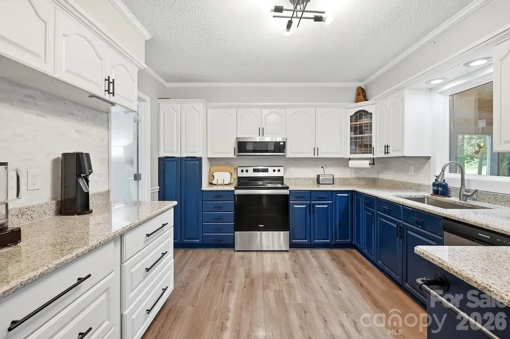 11060 Teresia Lane Midland NC 28107