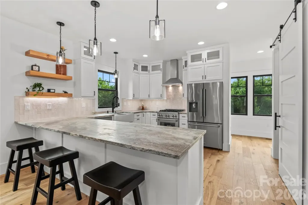 93 Martha Avenue Hendersonville NC 28792