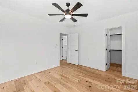 93 Martha Avenue Hendersonville NC 28792