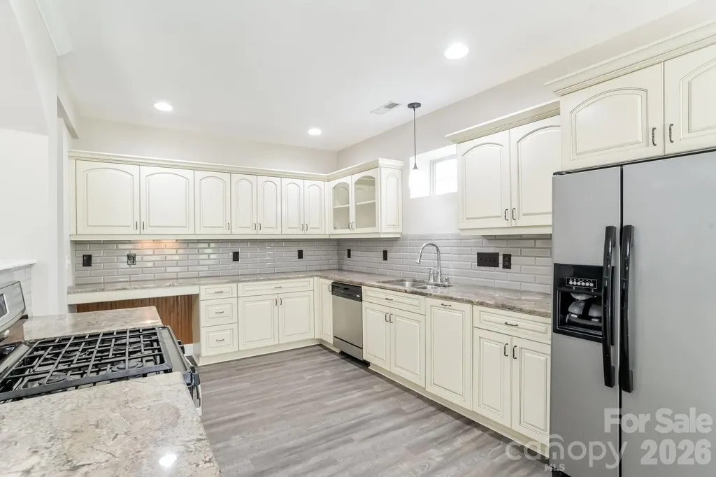 2360 Smith Harbour Drive Denver NC 28037