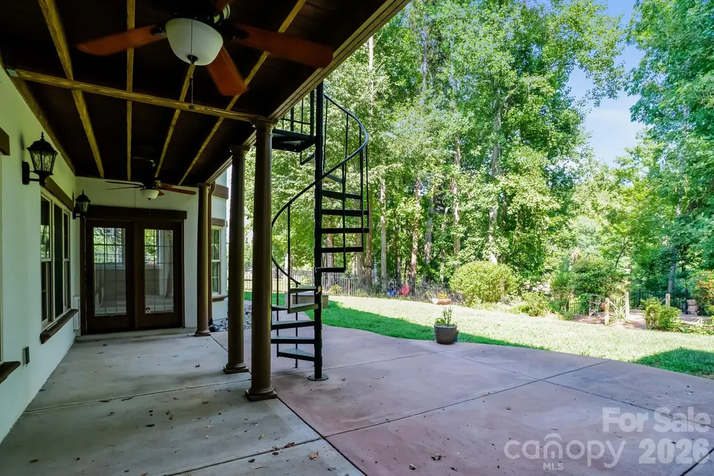 2360 Smith Harbour Drive Denver NC 28037