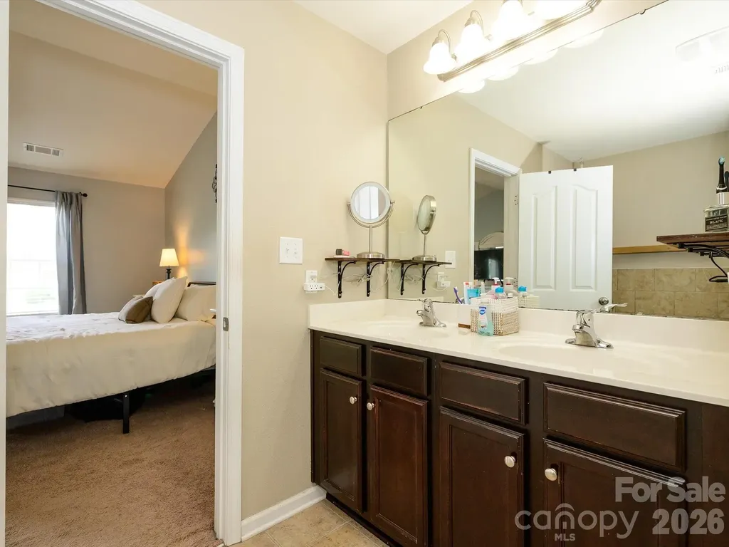 11819 Paver Lane Midland NC 28107