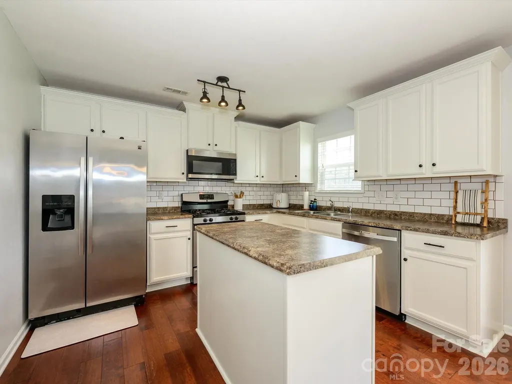11819 Paver Lane Midland NC 28107