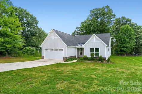 2358 Fay Jones Road Denver NC 28037
