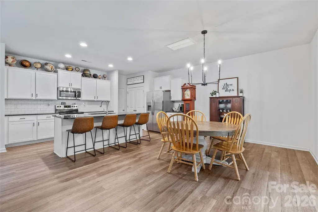 4604 Fairway Run Drive Pfafftown NC 27040
