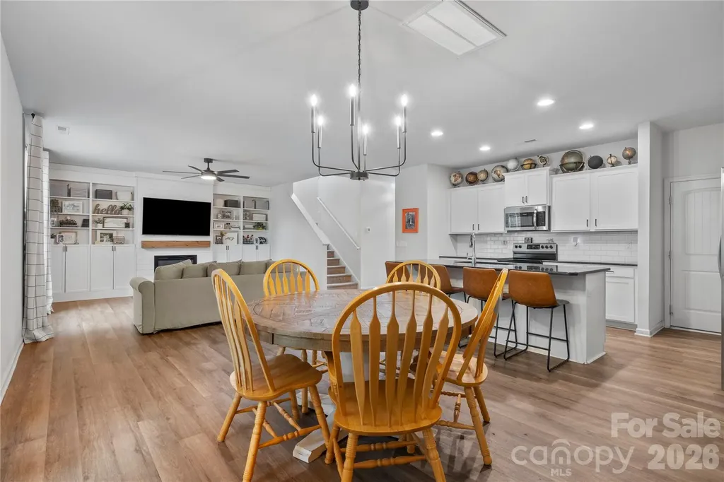 4604 Fairway Run Drive Pfafftown NC 27040