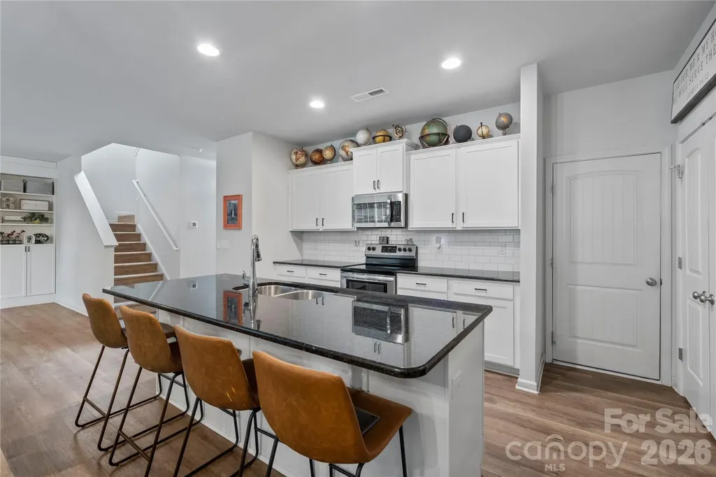 4604 Fairway Run Drive Pfafftown NC 27040