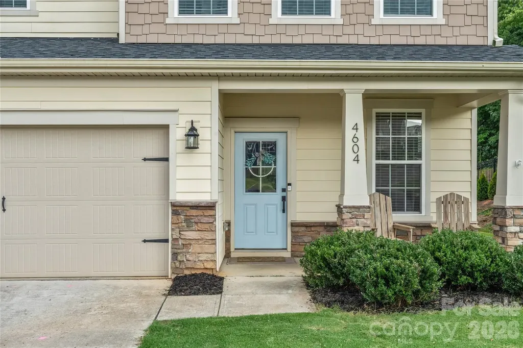 4604 Fairway Run Drive Pfafftown NC 27040