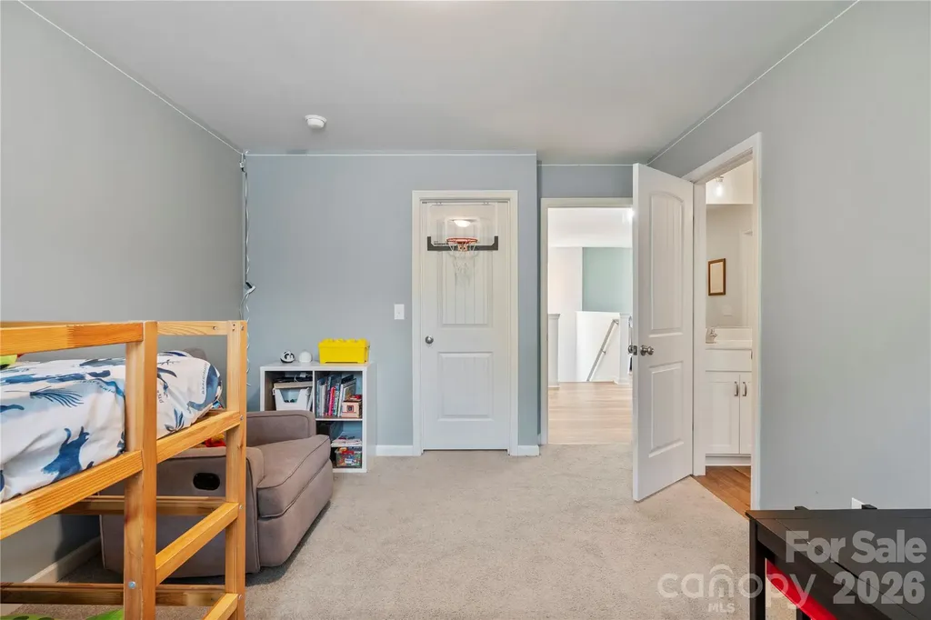 4604 Fairway Run Drive Pfafftown NC 27040
