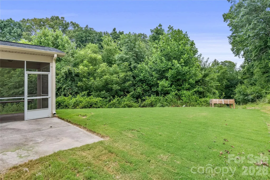 4604 Fairway Run Drive Pfafftown NC 27040