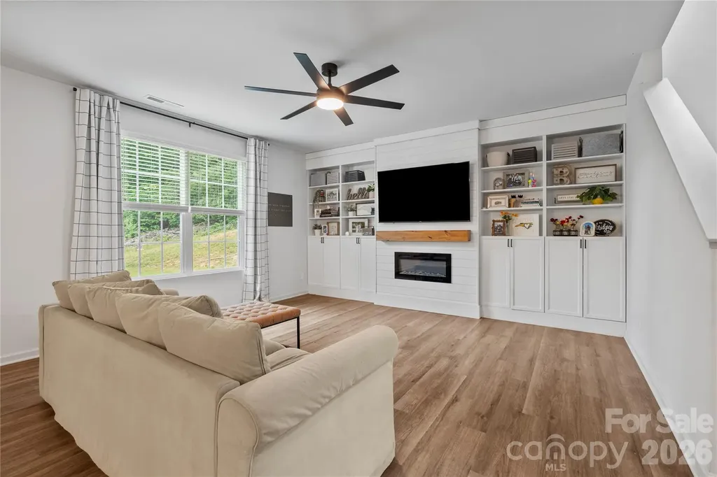 4604 Fairway Run Drive Pfafftown NC 27040