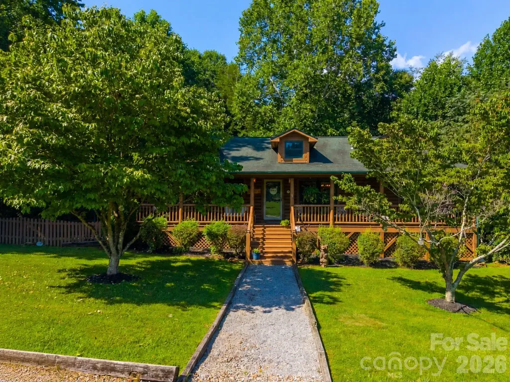 91 Tibi Lane Waynesville NC 28785