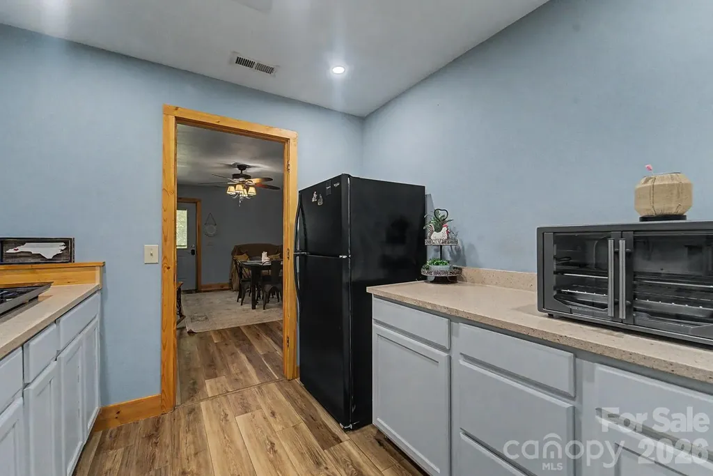 91 Tibi Lane Waynesville NC 28785