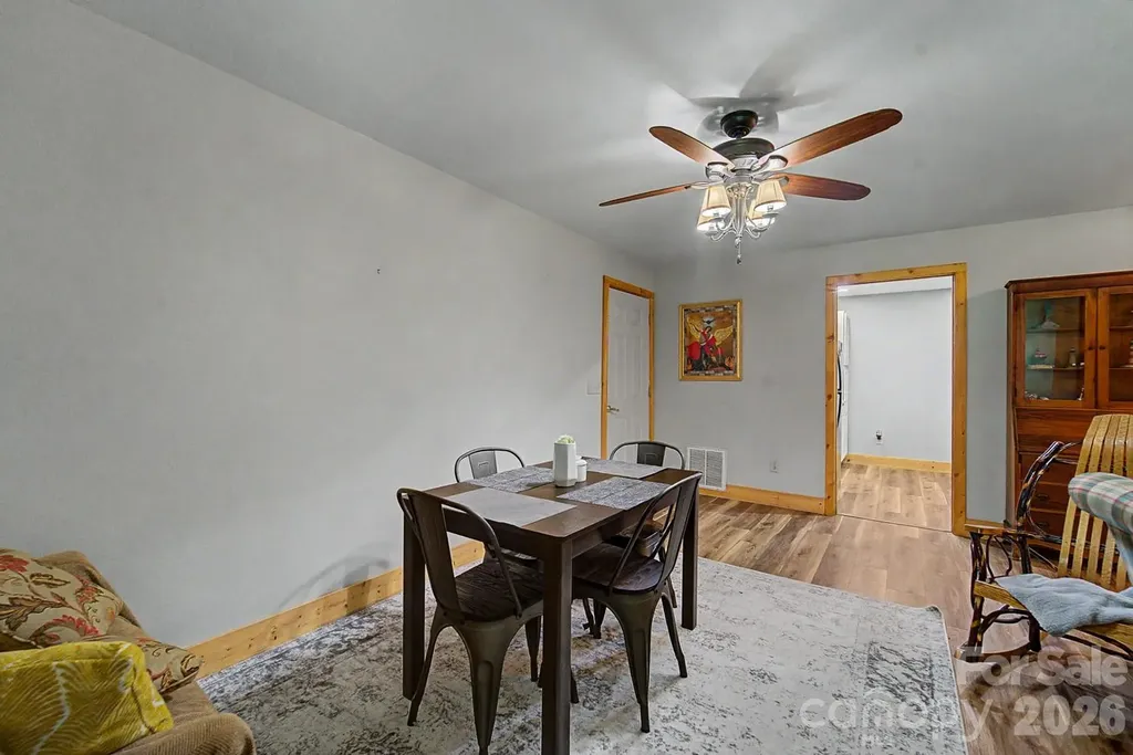 91 Tibi Lane Waynesville NC 28785