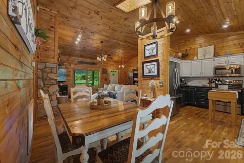 91 Tibi Lane Waynesville NC 28785