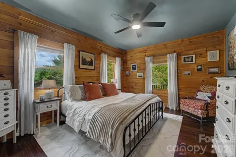 91 Tibi Lane Waynesville NC 28785