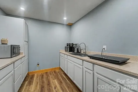 91 Tibi Lane Waynesville NC 28785
