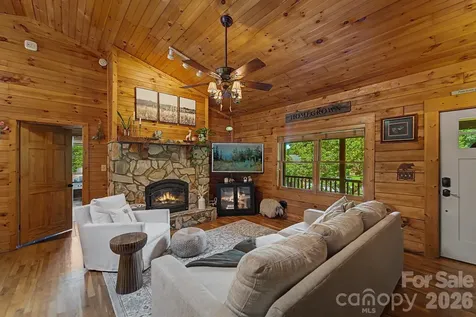 91 Tibi Lane Waynesville NC 28785