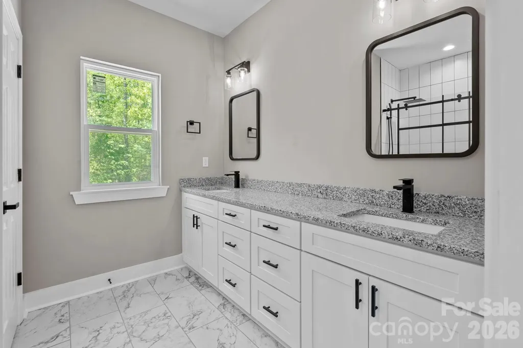 79 Crystal Mountain Drive Hendersonville NC 28739