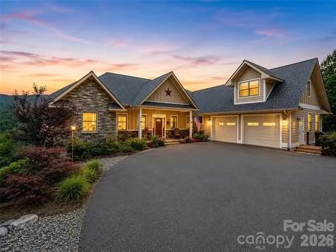 930 Big Raven Lane Saluda NC 28773