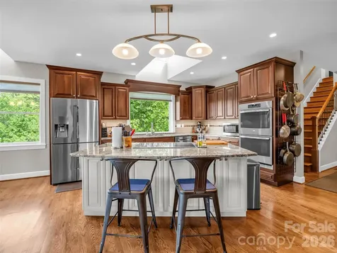 930 Big Raven Lane Saluda NC 28773