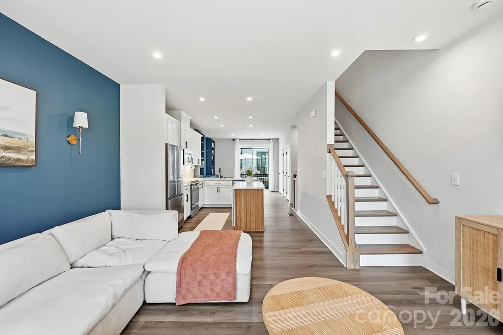 1063 Simcoe Lane Charlotte NC 28217